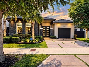Building Photo - 13651 SW 158th Pl