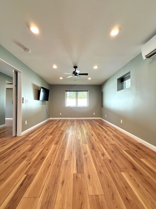 Building Photo - 272 Lauren Tice Rd