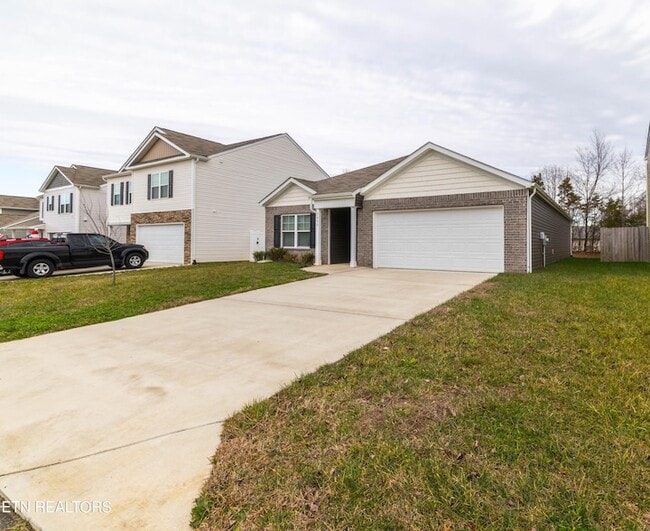 Building Photo - 7452 Game Bird St