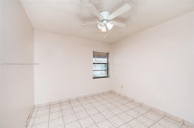 Building Photo - 29413 SW 144th Ct