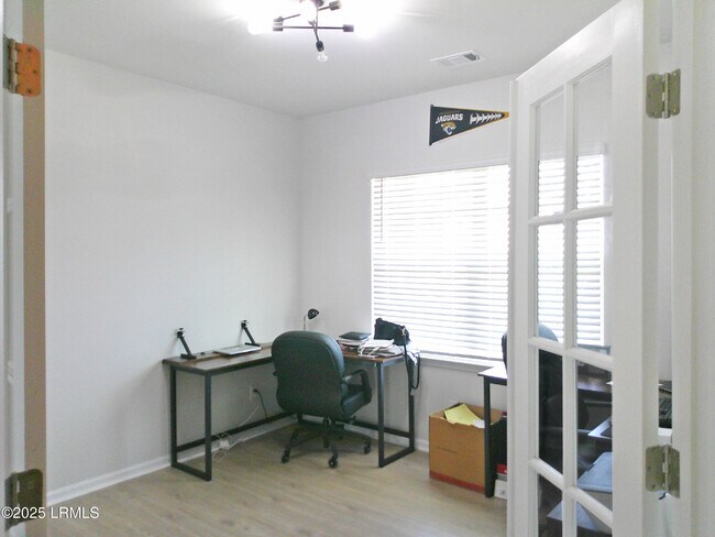 Building Photo - 62 Keowee Ln