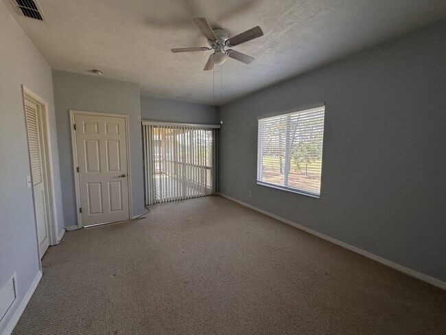 Building Photo - 2 Bedroom 2 Bath in Plantation Bay in Ormond Beach