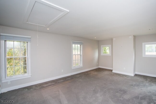 Building Photo - 2170 Daniel Bray Hwy