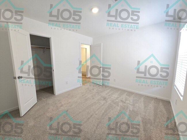 Building Photo - 20412 Deer Creek Dr