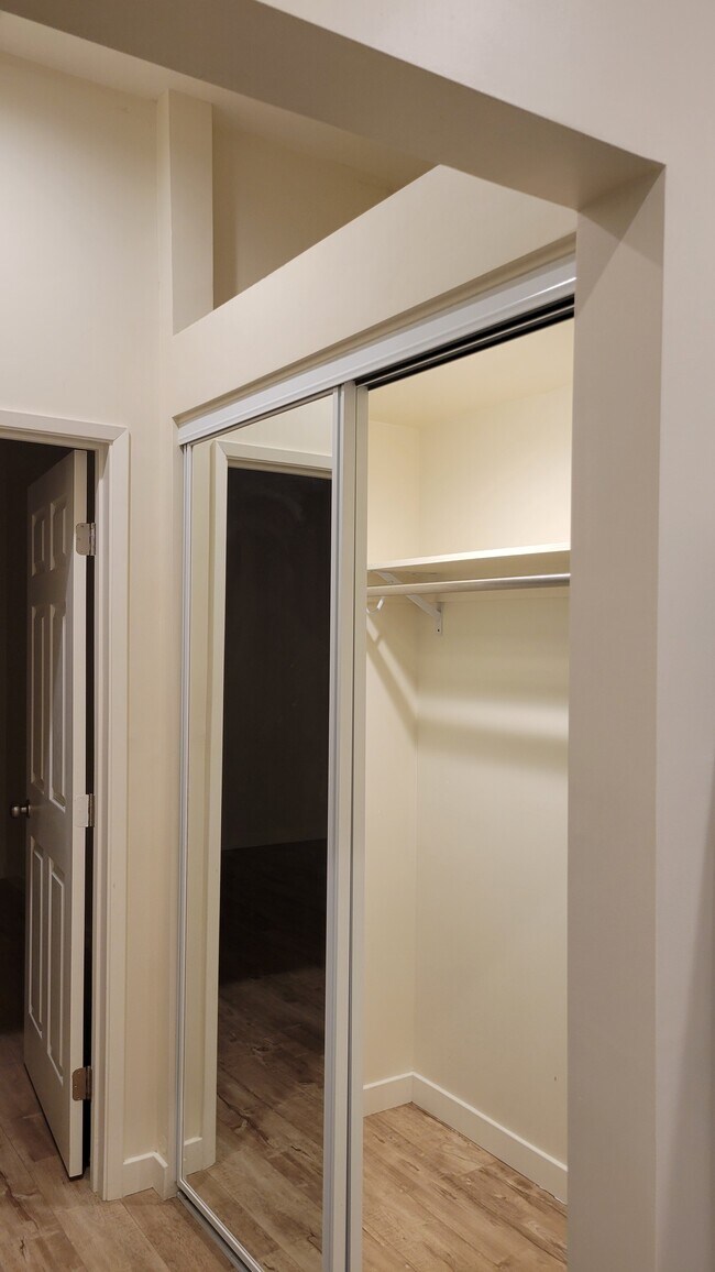 Unit- B - 7415 Beckford Ave