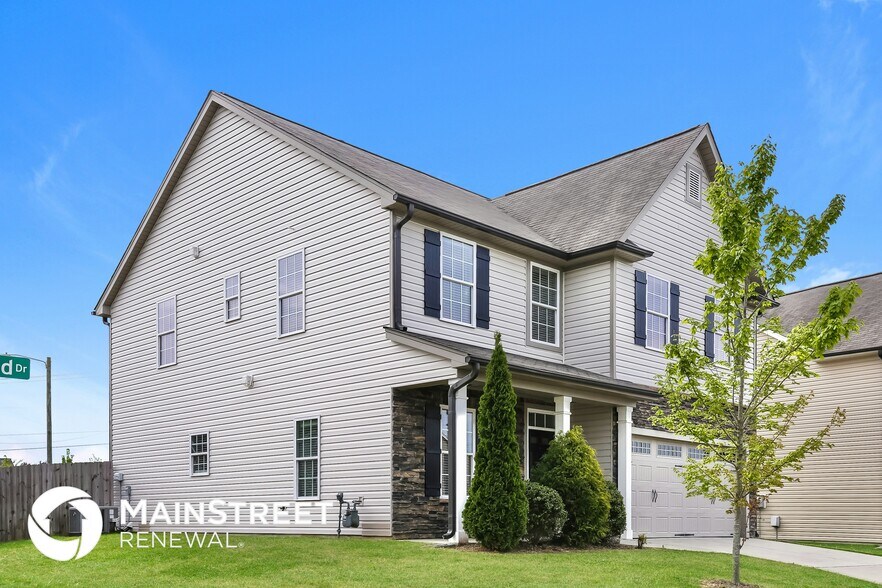 Building Photo - 105 Emerald Dr