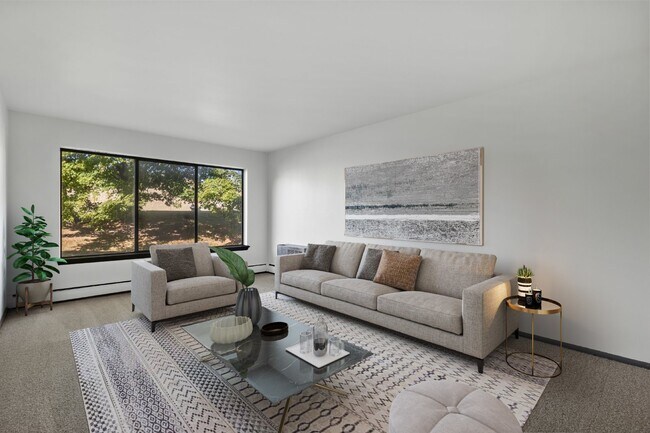 Building Photo - Large, updated, two bedroom available Febr...