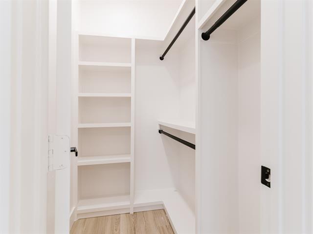 Building Photo - 1007 Strickland St