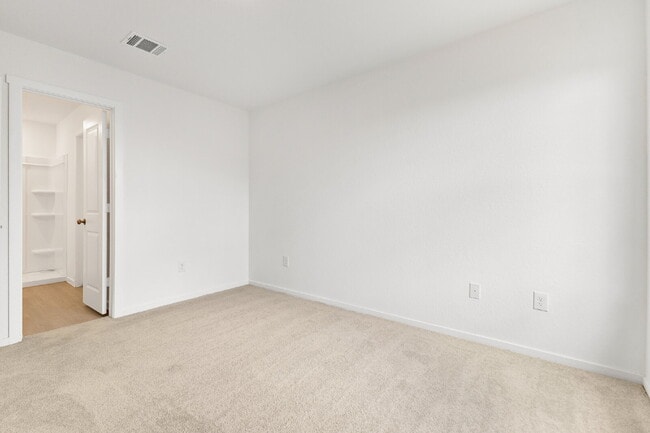 Building Photo - 2823 Red Diamond