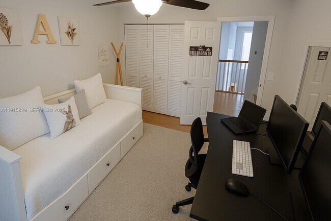 Building Photo - 1055 Yellow Birch Terrace