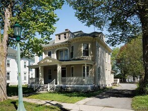 Building Photo - 223 Keyes Ave