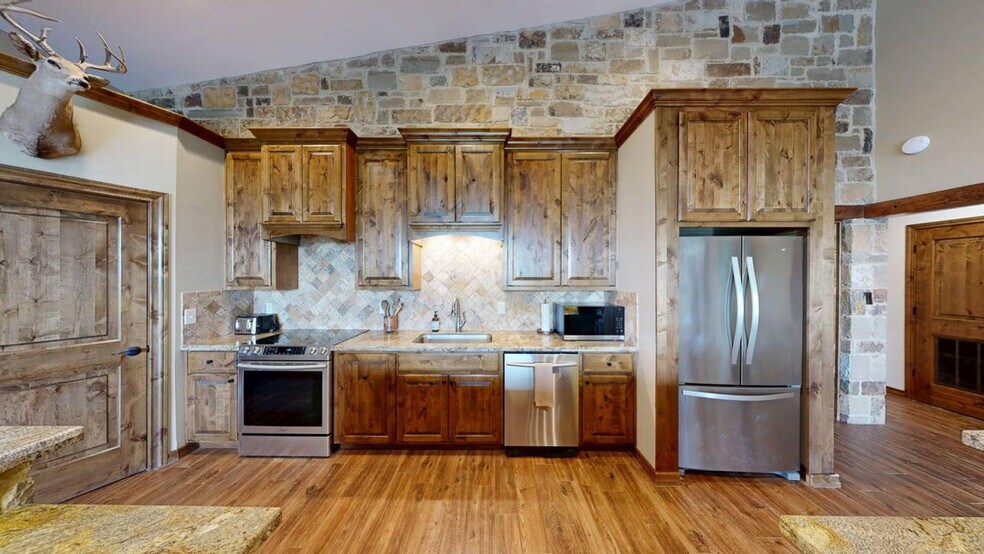 Building Photo - 8261 Nemec Ln