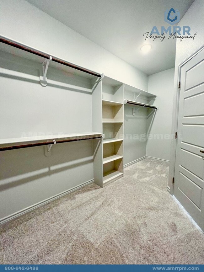 Building Photo - Welcome to Silverleaf Subdivision! Now leasing 3 bed/2bath family home!