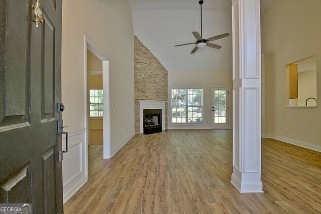 Building Photo - 110 Freeman Forest Dr