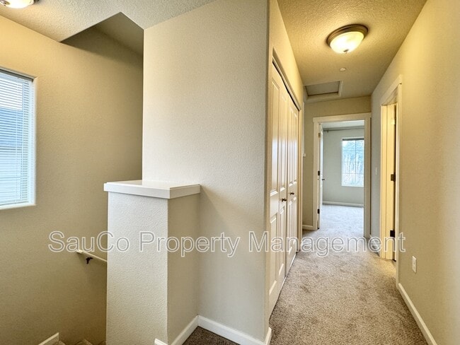 Building Photo - 15088 NW Marianna St