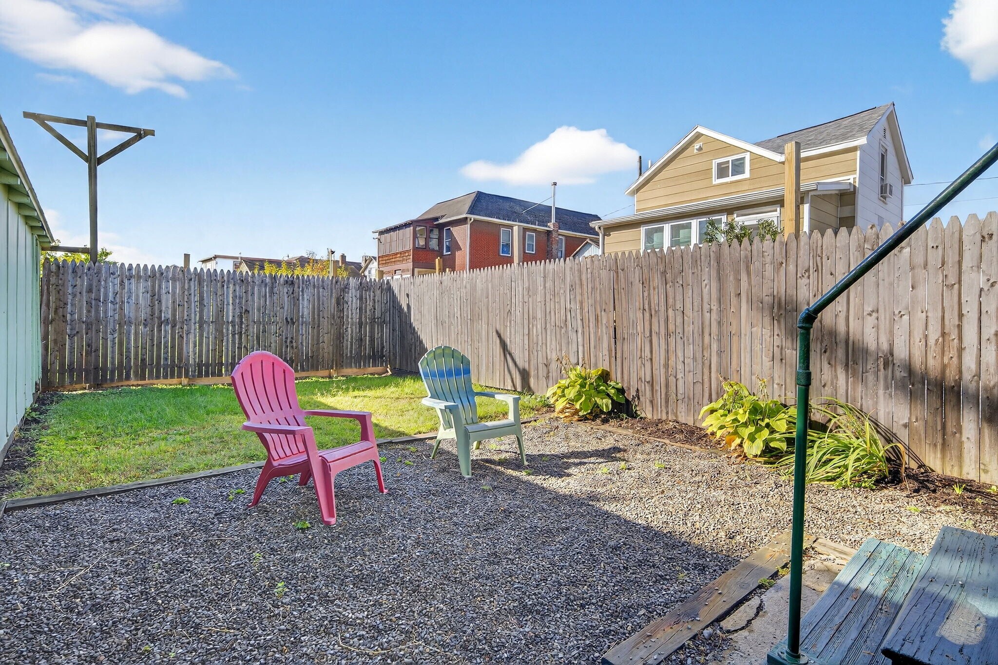 Building Photo - 727 W Court St