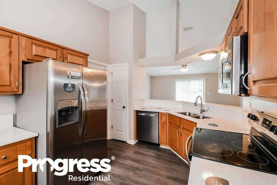 Building Photo - 3664 Arava Dr