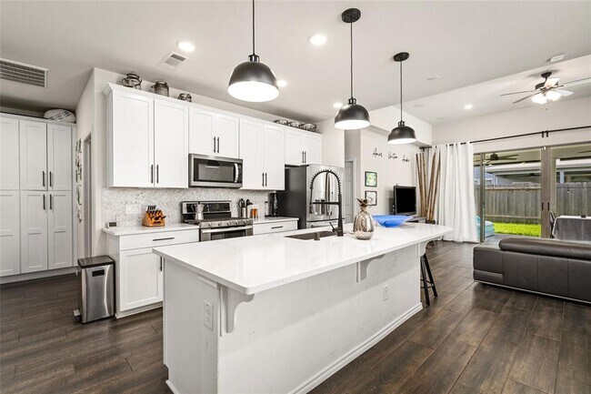 Building Photo - 3415 Ovids Orchard Dr
