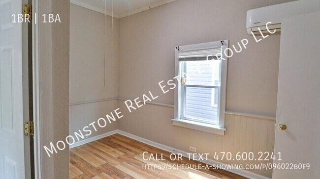 Building Photo - 1400 Maple St