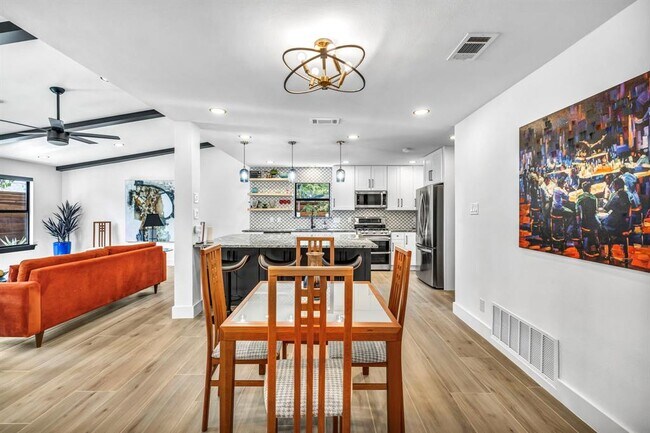 Building Photo - 3419 Clarksburg Dr