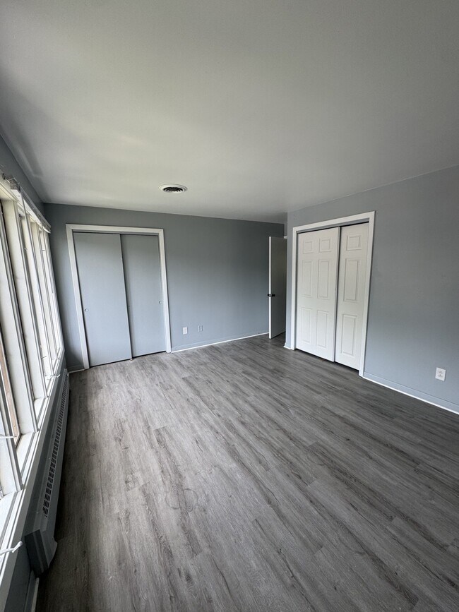 Building Photo - 3736 Woodford Ave NW
