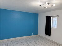 Building Photo - 246 W Philadelphia Ave