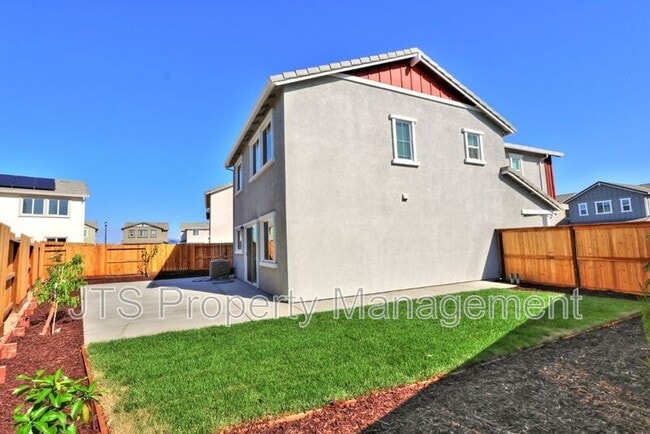 Building Photo - 8312 Whippersnapper Way