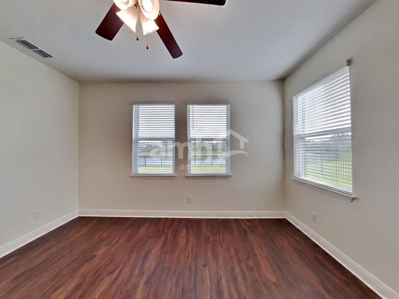 Building Photo - 20300 Calla Lily Dr