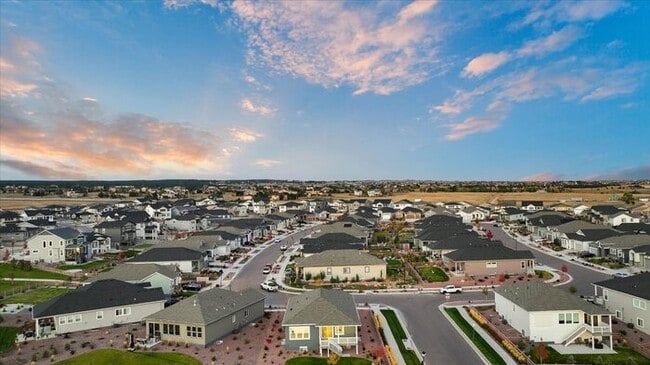 Building Photo - 6602 Enclave Vista Loop