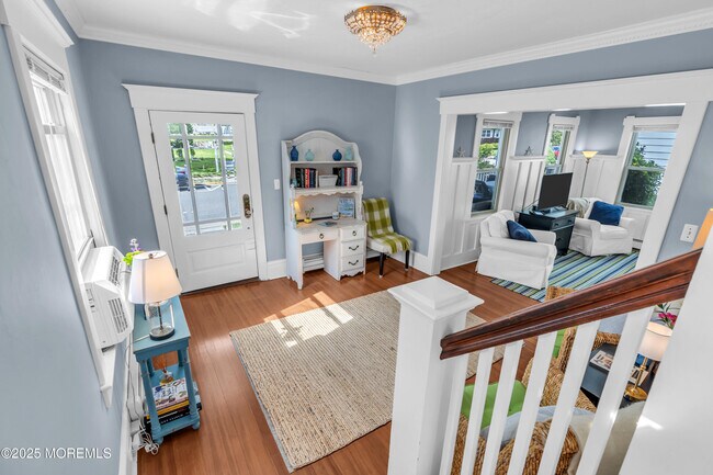 Building Photo - 39 East End Ave