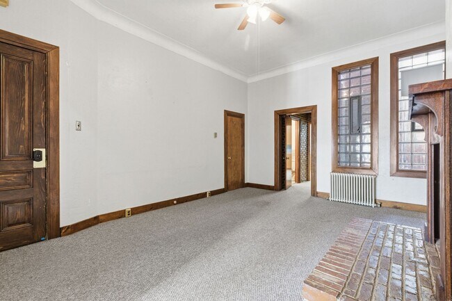 Building Photo - 149 43rd St