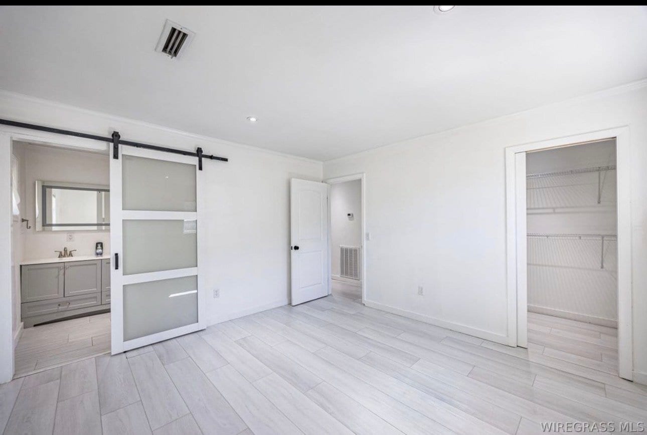 Building Photo - 209 Briarhill Rd