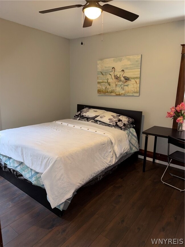 Building Photo - 1616 Walnut Ave