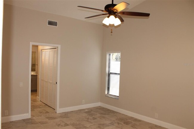 Building Photo - 668 Lamoka Ct