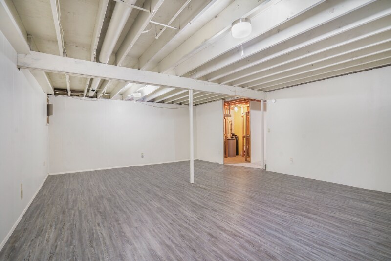 Building Photo - 3815 Florinda Ave