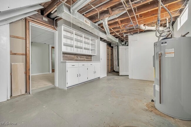 Building Photo - 1215 Sunford Ave SE
