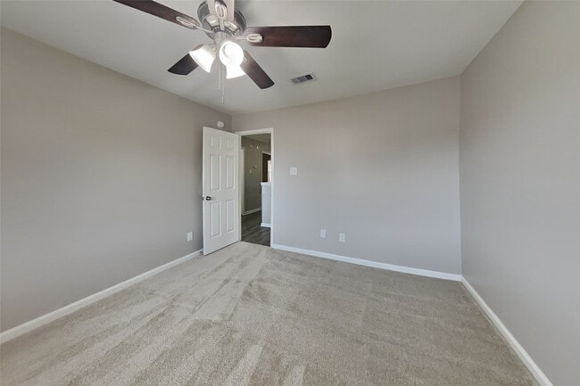 Building Photo - 21469 S Towerguard Dr