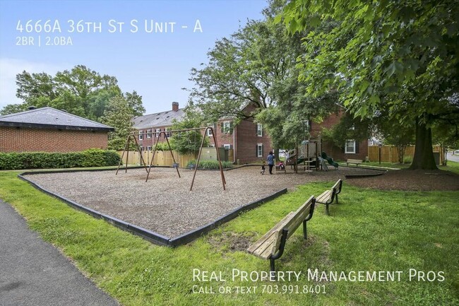 Building Photo - 4666A 36th St S Unit-A