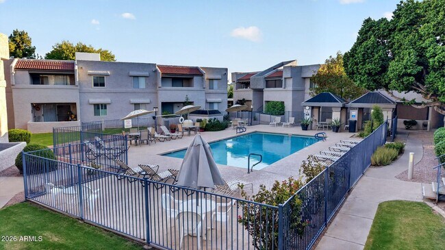 Building Photo - 4444 E Paradise Village Pkwy N