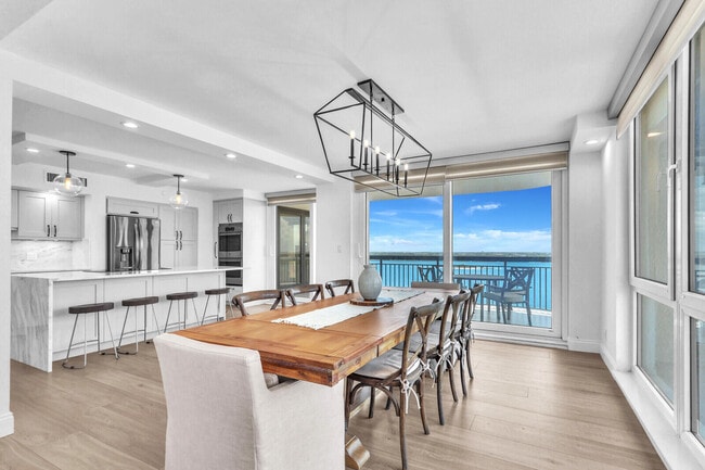 Building Photo - 5380 N Ocean Dr