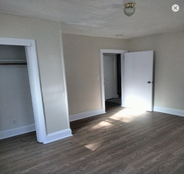 Building Photo - 1154 NY-32