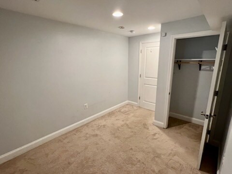 Building Photo - 1420 Trinidad Ave NE