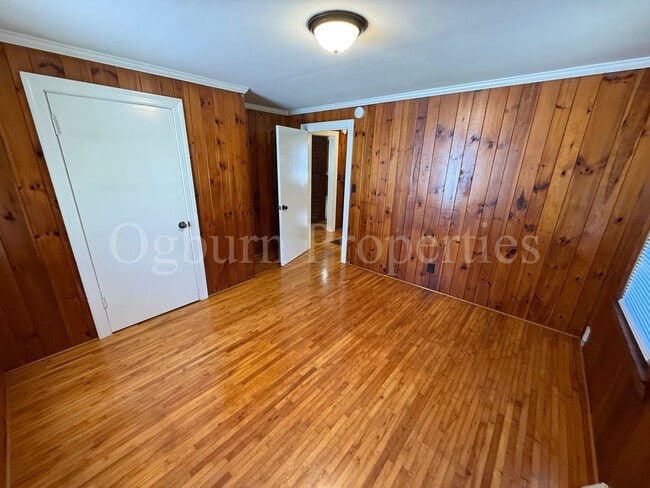 Building Photo - 731 Faircloth Ave