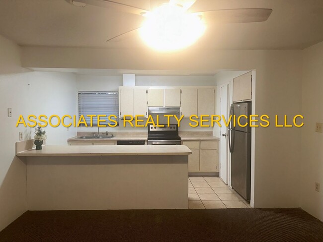 Building Photo - LOOK!!! 2 bedroom in Brandywine with Balcony! POOL!!!