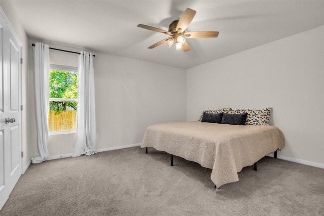 Building Photo - 14132 Harlequin Dr