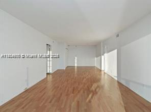 Building Photo - 5161 Collins Ave