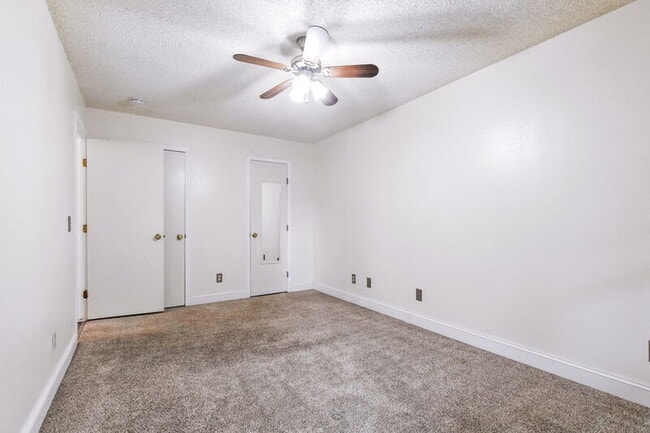 Building Photo - 4911 Garrison St