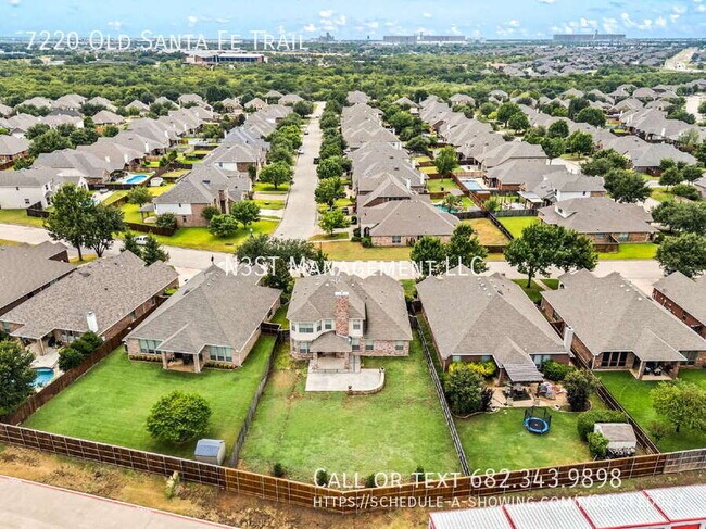 Building Photo - 7220 Old Santa Fe Trail