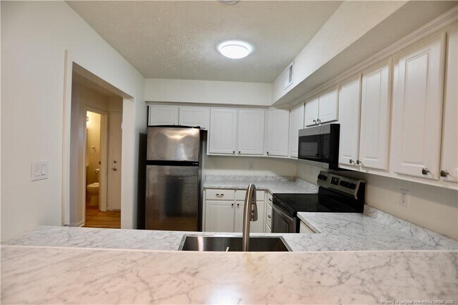 Building Photo - 365 W Illinois Ave