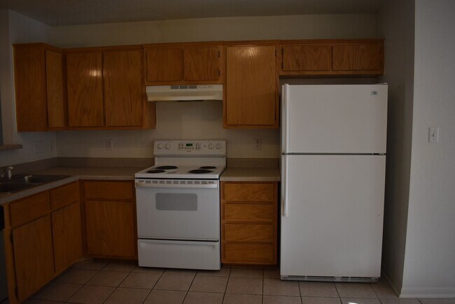 Building Photo - 3800 Pecos Dr